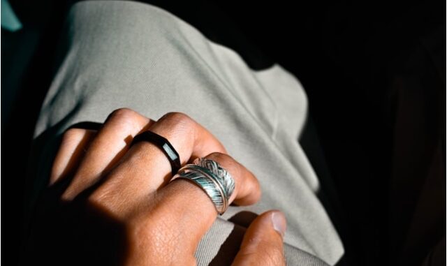 bague en bois bague en bois