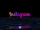 le mot instagram s'illumine dans le noir