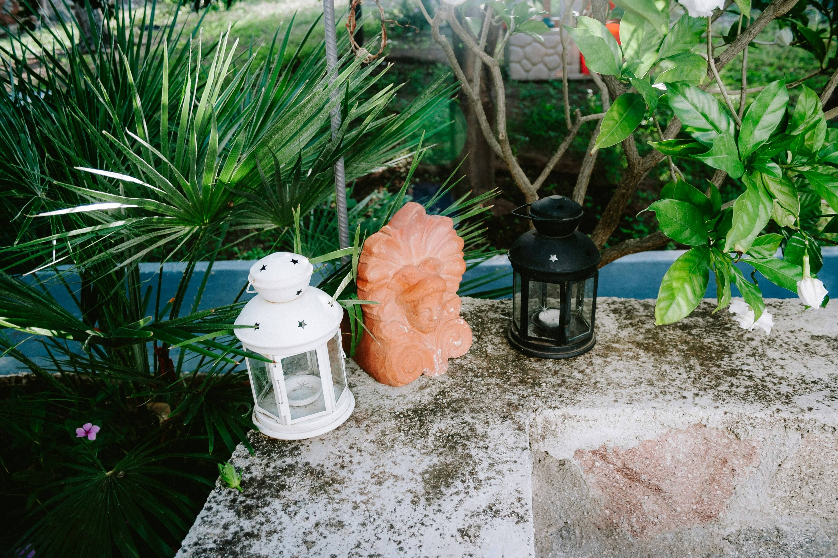 Déco extérieure : les 6 couleurs de l'été pour votre terrasse